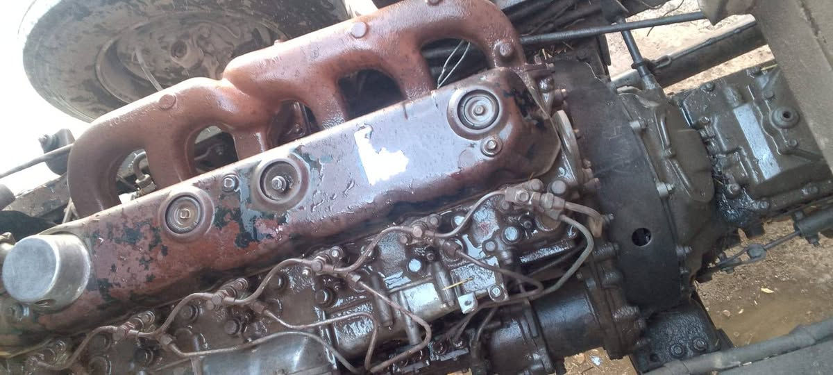 السلام عليكم مكينه للبيع الستفسار عل رقم ***********
