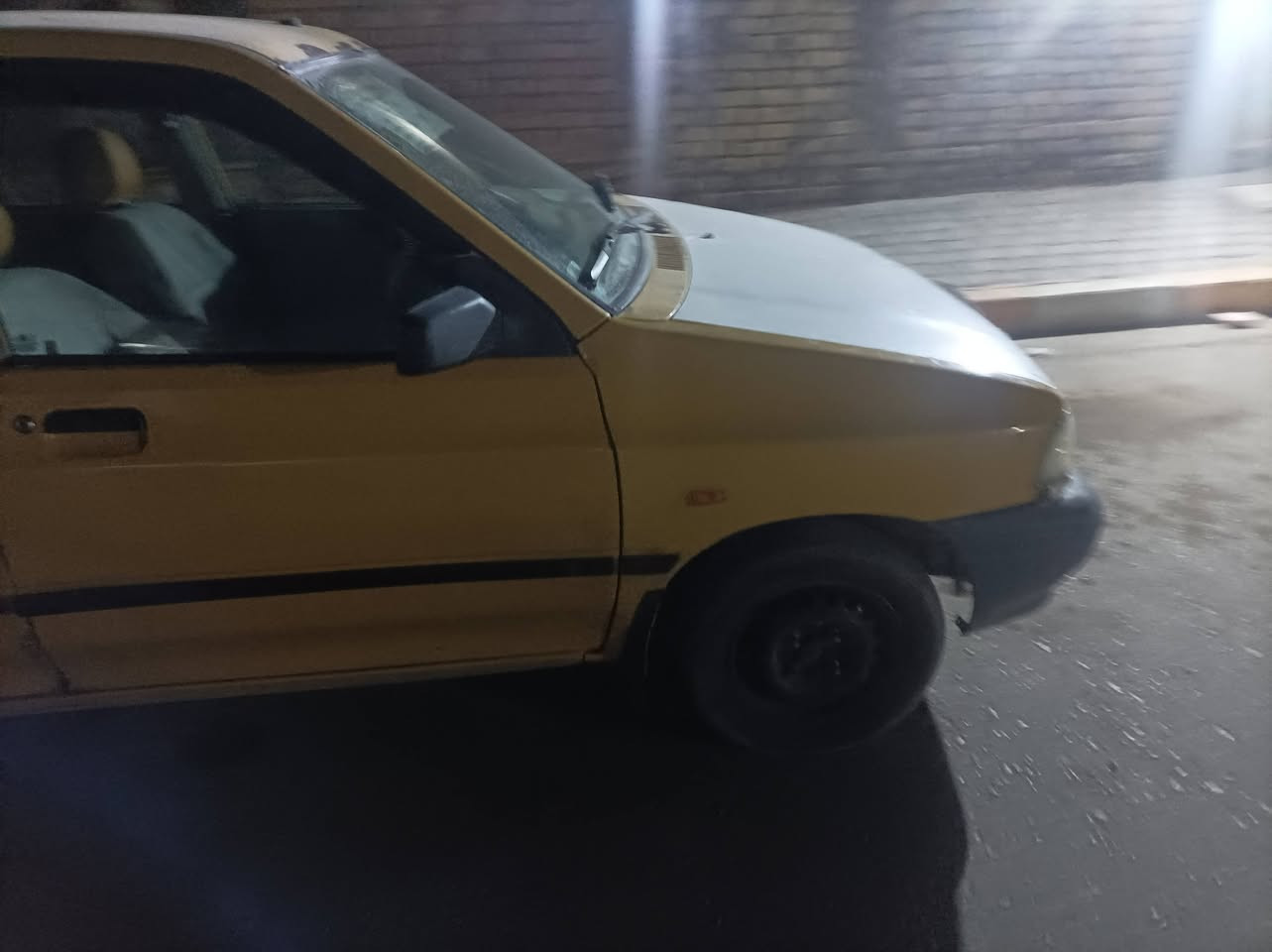 سايبه 12سنويه28مصفره المكينه بيها خيط بخارحداديه كيرمكفوله *********** سعر19وبيها مجال
