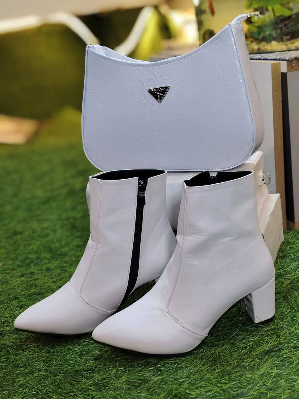 العرض كامل 15 الف 
التوصيل محافظات 5 الف 
توصيل داخل النجف 3 الف


**إذا كنت صاحب هذا الإعلان وتريد حذفه لأي سبب، رجاءا أرسل رسالة إلى الدعم الفني**