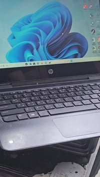 HP • i5-7Y54 • قابل ٣٦٠