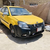 سياره ريو موديل ١٢ مكفوله كفاله عامله سعرها ٧٠ وبيها مجال 07828583960