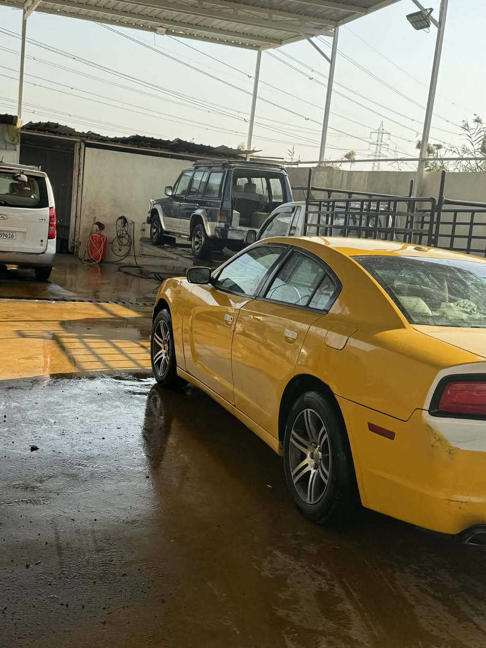 سلام عليك جارجر 2012ضربته  جاملغ وبنيد فقط حداديه امامي خلفي جديد تخم تأير جديد  السعر 135ب مجال حك الجيه ***********
