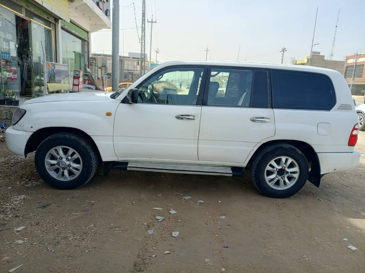 لاندكروز 2004مال مزاد  كفالة  من ضربة كير مكينة تبريد  منضومة غاز جديدة لسعر ، تصل*********** ما اراوس
