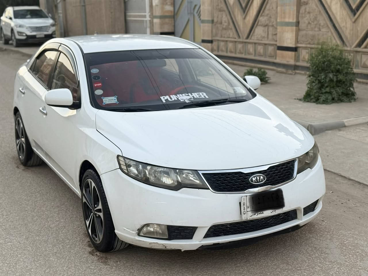 السلام عليكم سيراتو موديل 2012 خليجي محرك 1600دوش رقم بابل السياره بيها صبغ جاملغ وربع الجنطه فقط بدون دواخل  والباقي مكفول  سعرها 95 وبيها مجال 
***********
