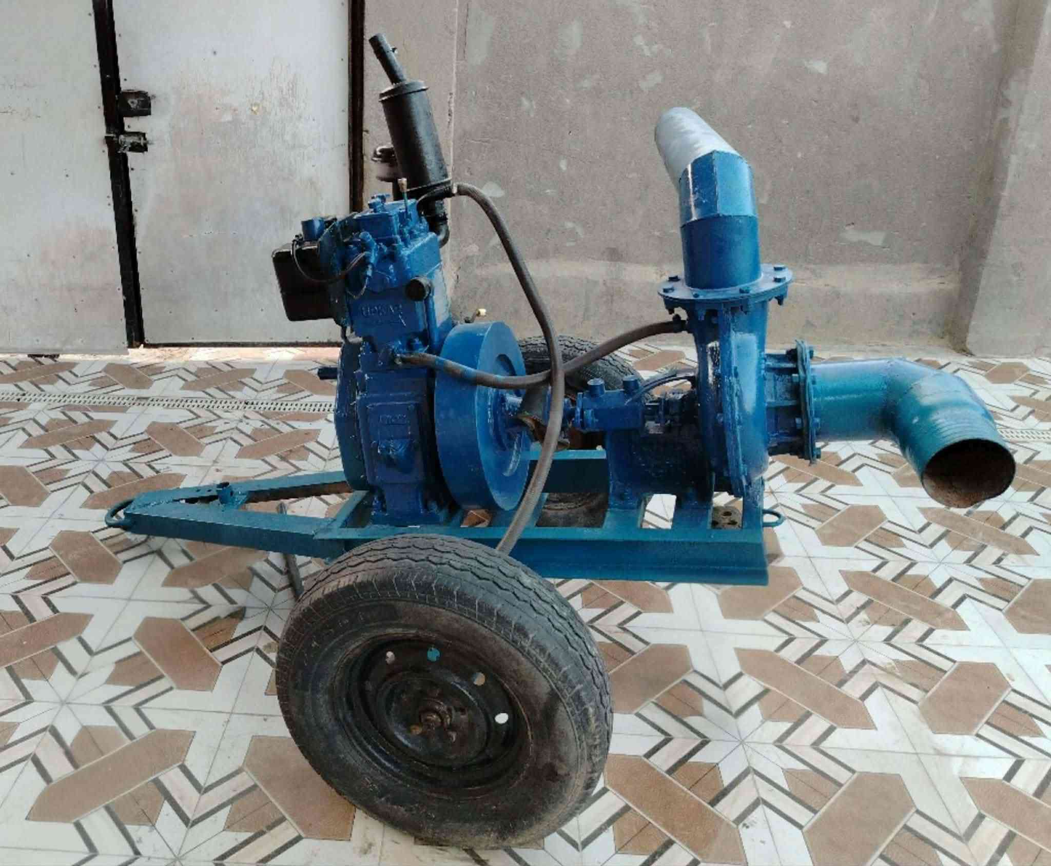 السلام عليكم اخوان مكلف باالنشرماطورهندي مستعمل قليل والشراي يتصل عله صاحب هذا الرقم ***********
