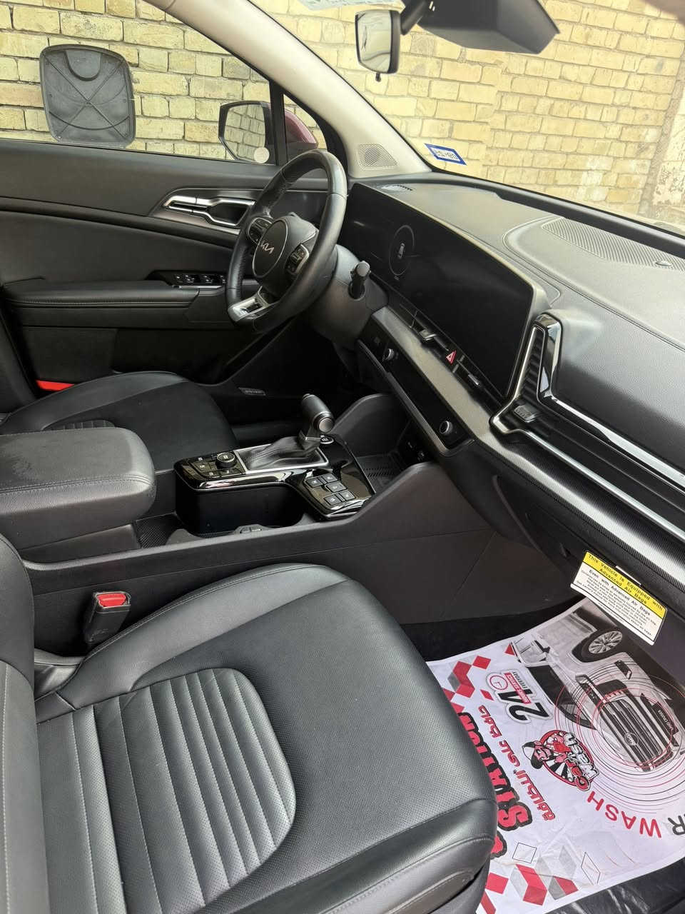 سبورتج 24 فول مواصفات خمس كامرات برستيج بس بنيد مبدل وجاملخ مبين شبر بارد بدون دواخل بدون شاصي 
الرقم : ***********
