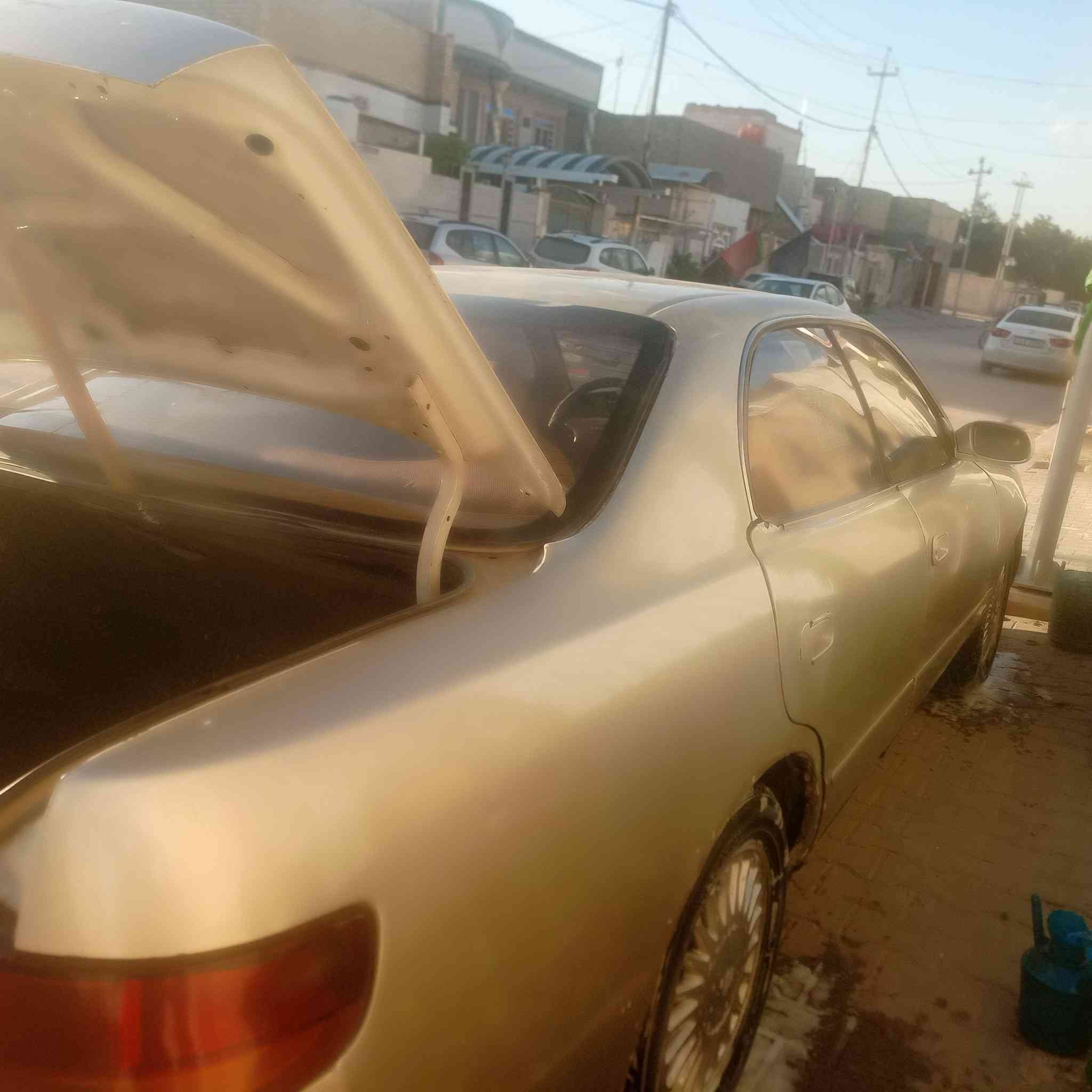 سيارة.شيزرمدل93سيارةمكفولة.السعر52.مكان.النجف.رقم.***********
