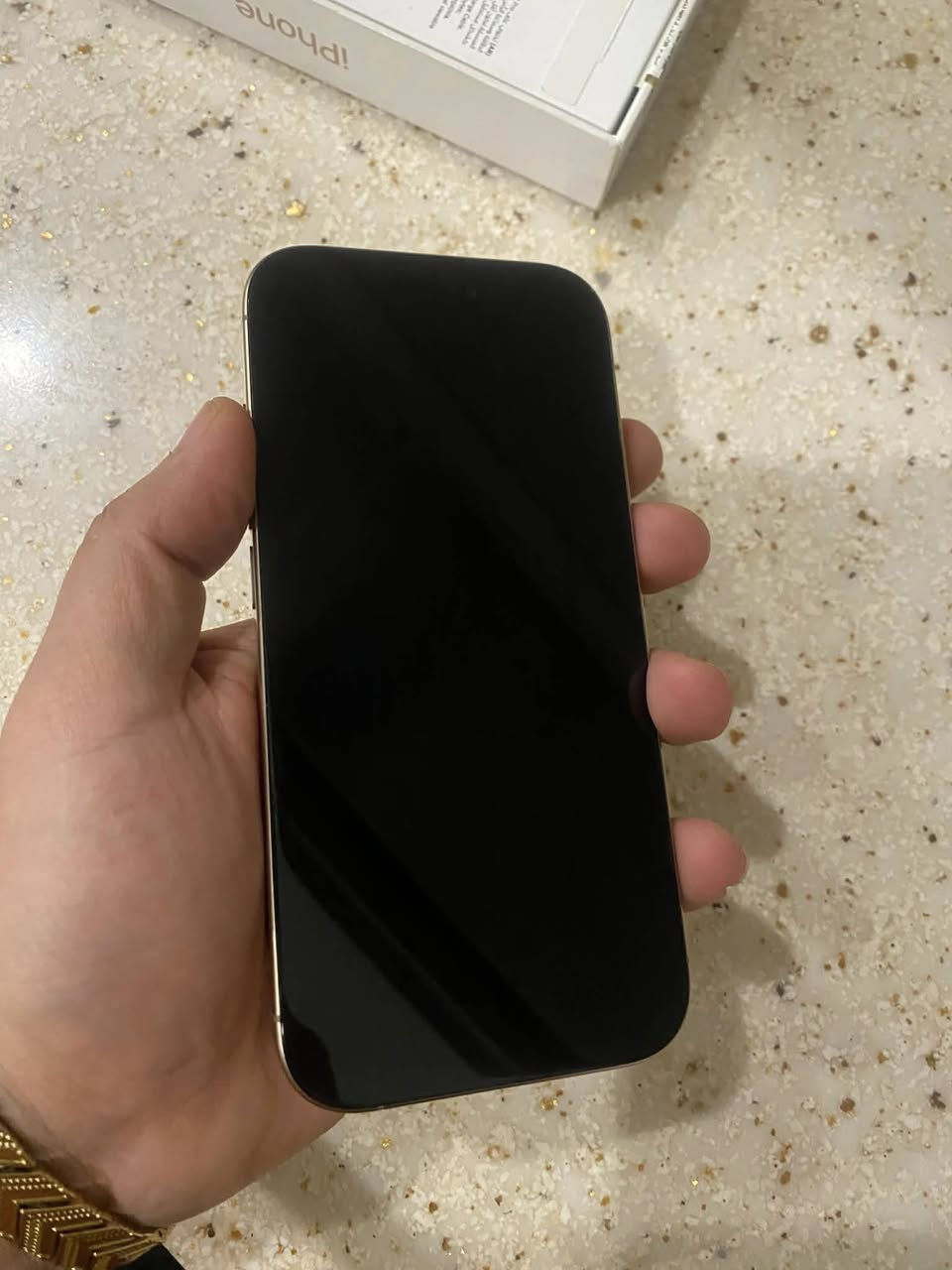 ايفون 16 برو ذاكرة 256بطارية 100مستعمل قليل وكالة ماستر
سعر مليون وميتين الف
***********
