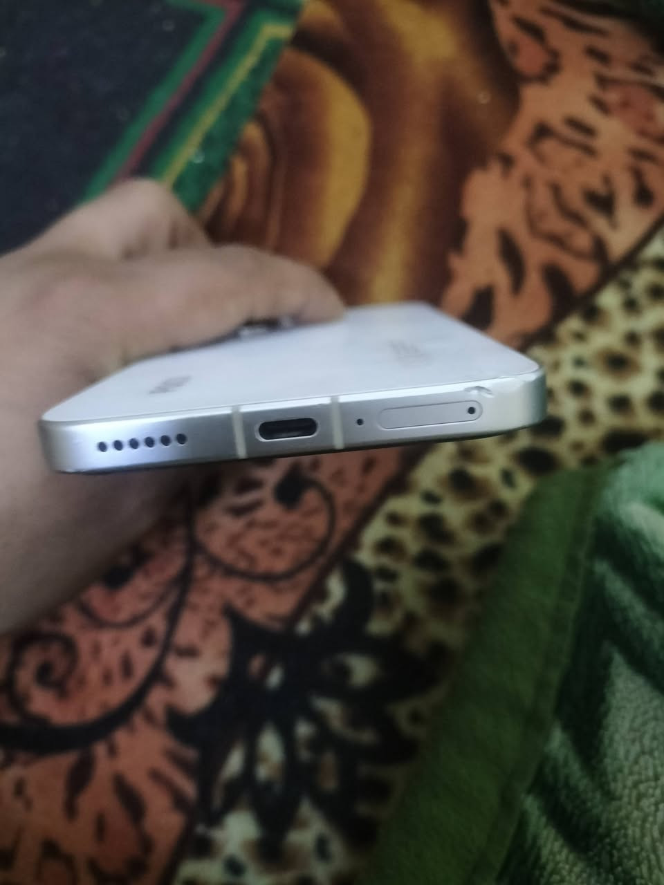 بوكو اف 7
ذاكره 528
جهاز بس ظهره مضروب بدون ملحقات 
عنوان بغداد مدينه صدر قطاع2
رقم ***********
سعر  340بي مجال بسيط
