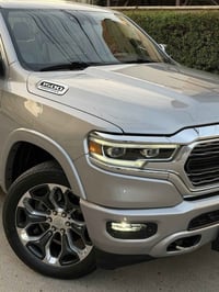 🌹🌹. السلام عليكم للبيع دوج رام 2022 لمتدد اعلى فئه موجوده خليجي  وكالة...