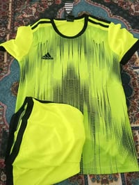 سيت ٨ قطع • خامة تايلندي • توصيل