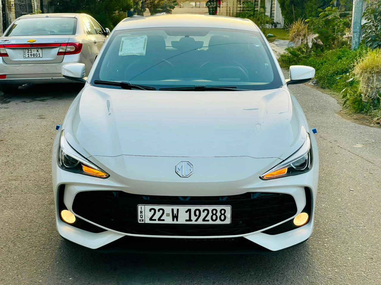 السلام عليكم             MG3
2025
بضمان 6 سنوات 
وضمان سنتين صيانه عامة مجانية 
6 تبديلات دهن مجانا بالشركة 
‎السيارة رقم اربيل باسمي 
‎المحرك 1500 تنفس طبيعي 
‎كير اوتماتيك 
‎شاشة ابل كار بلي واندرويد 
كامره خلفية
تحكم ستيرن جهتين 
لايت + بك لايت Led
بلوجكترات امامية
اشاير بالمري الجانبية 
لايت عدسة 
‎حساسات خلفيه
حساس ضغط اطارات
عداد المسا‎فة 7
السيارة بعدها بلازكات الشركة زيرو 
السيارة ترقيم جديد بأسمي 
تحويل ثاني يوم مكان السيارة الكرخ 
السعر 110
الاستفسار ***********
