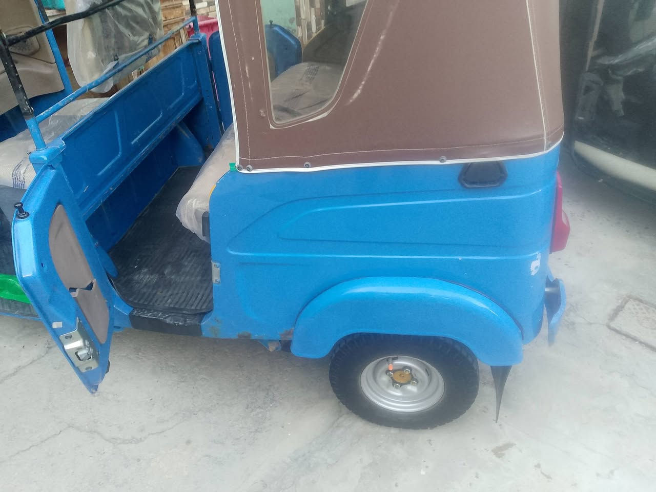 تكتك كنر 22طابه 23 تكتك نضيفه مكاني سده هنديه ***********
