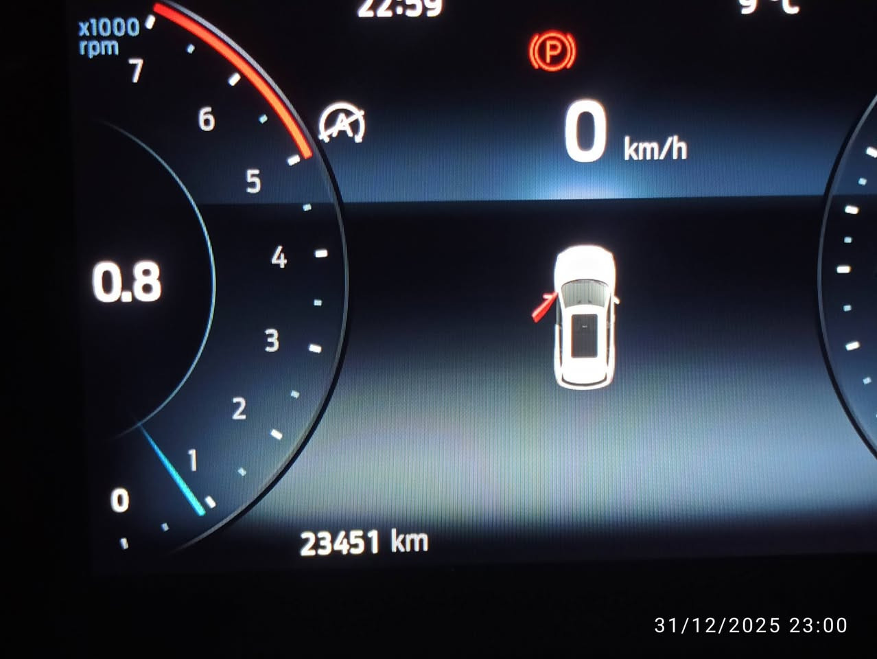 فورد تيتوري موديل 25 ضمان شركة القاصد رقم بغداد باسمي ماشيه 28 الف كفاله عامه 
السعر 30 مليون عراقي 
للتواصل 
***********
***********
