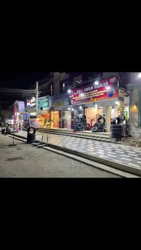 عنوانا بغداد الشعب قرب فلكة صباح الخياط 07716882300 كل مايخص السيارات