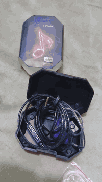 للحجز رقمك وعنوانك على الخاص او على الرقم ***********
