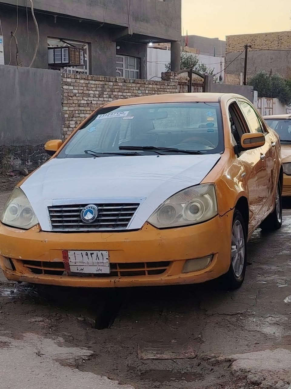 للبيع جيلي موديل 2011 سياره حلوه اوجاهزه مكينه جديده قبل ١٠ايام شادها كير حداديه خير من الله السعر 16ورقه اوبيها مجال رقم بابل مكاني بابل حله مركز المدينة ***********
