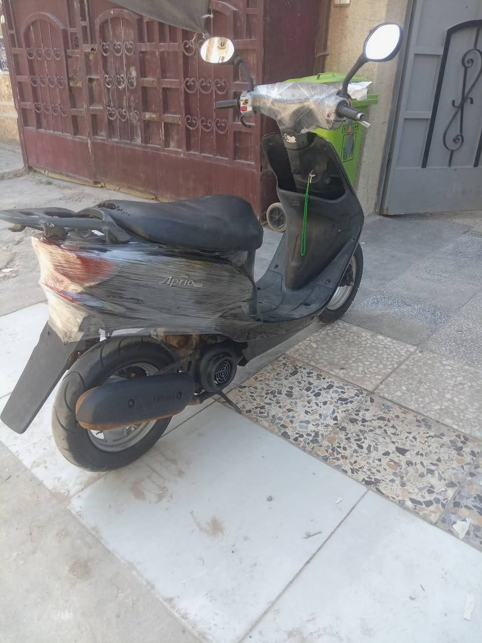 عصفوريه جديده نقص باتري فقط السعر ٣٠٠ وبيها مجال بسيط السكن البنوك الاتصال ***********
