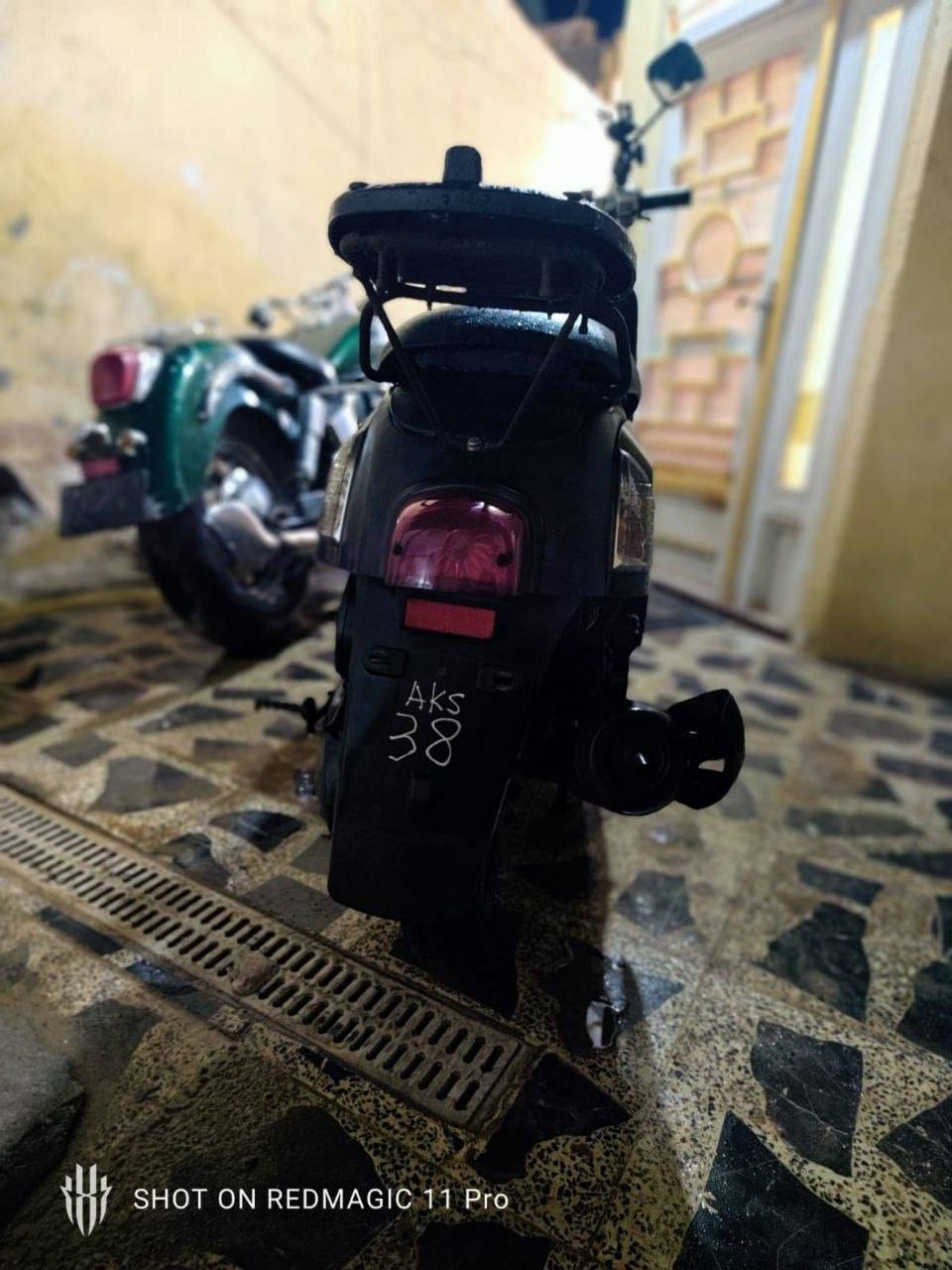 السلام عليكم ورحمه الله وبركاته دراجه بوليس للبيع دراجه صار شهر طالعه من المعرض الدراجه حلو ونظيفه نفس ما موضح بل صور وتجي تشوف بعينك مكينه مكفوله كالفه برغي ما ملعوب بيها للاستفسار الاتصال على الرقم‪‪
‏‪‪0780 215 1682‬‬‏  هذا اتصال الثاني واتساب *********** السعر مليون بيها مجال
