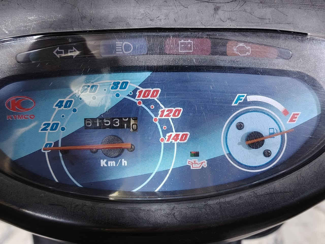 سلام عليكم دراجه كامكو نضيفه للبيع موديل 2011 برغي ما مفتوح كفاله عامه الشراي يراسلني خاص ***********
