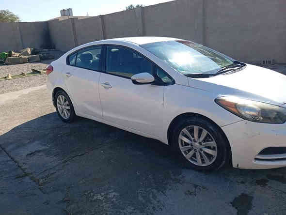 السلام عليكم كيا فورتي وارد امريكي رقم ديالى محرك 2000
موديل 2014 بدون ضرر بس بارد قليل تخم تايرات جديده باتري جديد صدر جديد كير ومحرك خير من الله ارقام وسنويا جديده باسمي شرط التحويل السعر 115 وبيه مجال للاستفسار *********** مكاني ديالى /جلولاء
