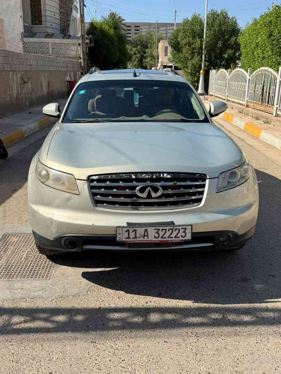 السلام عليكم
نيسان انفنتي FX35 موديل2007 Limited وارد امريكي لون ذهبي رقم بغداد مميز بأسمي السيارة مكفولة من الصبغ والحادث  فول مواصفات ومابيها كل نقص جاهزة من كلشي السعر 95 وبيها مجال للاستفسار ***********
