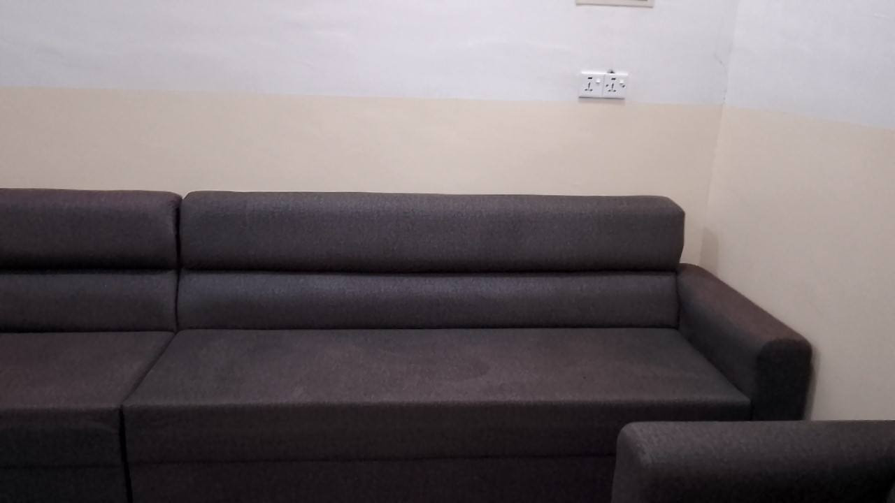 السلام عليكم
تخم للبيع اخو الجديد اربع قنفات
نجاره مو سوكي
السفنج عالي
مكاني بابل
السعر خاص
الاستفسار خاص
او عل رقم. ***********
