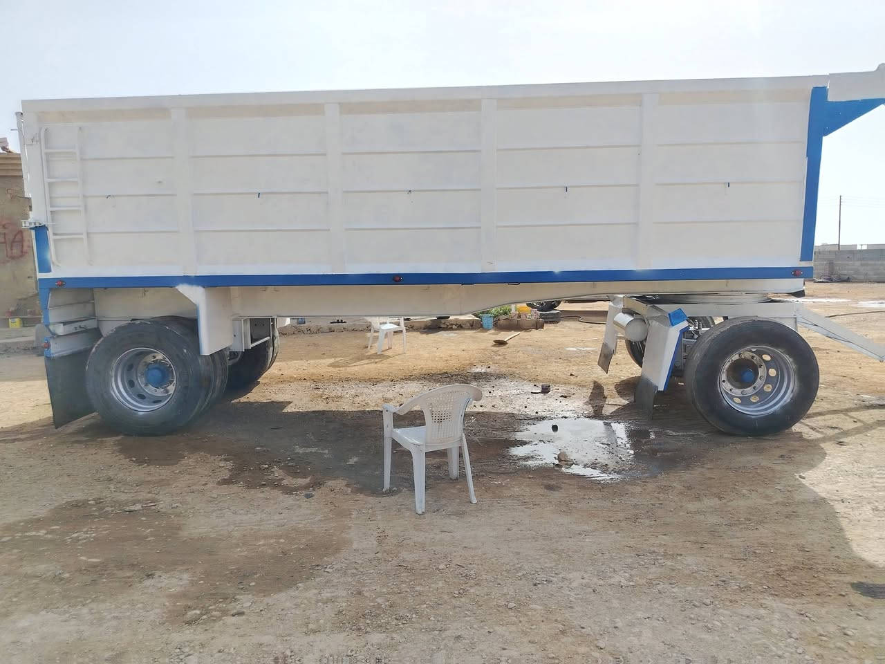 سلام عليكم عربانه المانيه طول 7متر مكفوله دناكير مربع 16صينيه 110 وباقي لستفسار عله رقم ***********. ***********
