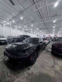تشارجر SXT • ٣.٦ • قطعتين ضرر