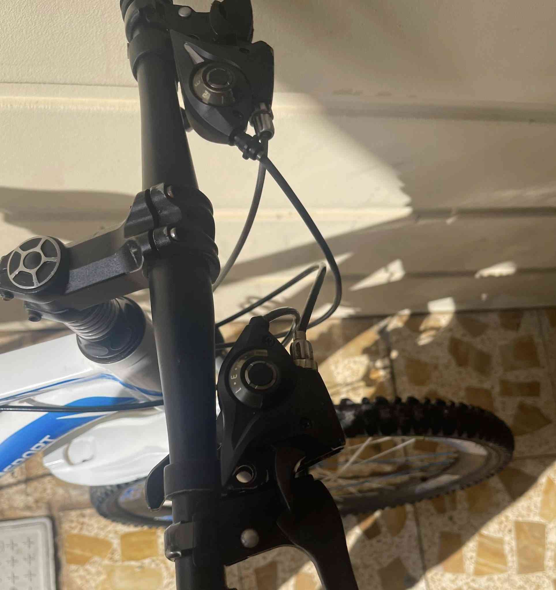 بايكل كيمو للبيع حجم ٢٦ 
السعر ٧٥ الف


**إذا كنت صاحب هذا الإعلان وتريد حذفه لأي سبب، رجاءا أرسل رسالة إلى الدعم الفني**