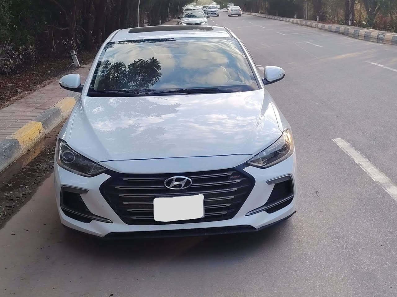 سلام عليكم للبيع فقط
النترى سوبرخليجي موديل 2019 رقم أربيل دولي هزه جديده بسمنه وكاله تحويل جاهزه من كل النواحي مكفول كفالة عامل حتى بارد ما بيها فول مواصفات
فتحه سقف
كشنات جلد
تبريد خلفي أمامي
إشارة مري
مري شفط
خمسه ويل كب
ويل كروم حجم 18
جديده ماعايزه برغي
مكان السياره بالنجف السعر 151 مجال قليل مكان السياره بالنجف رقم ***********
