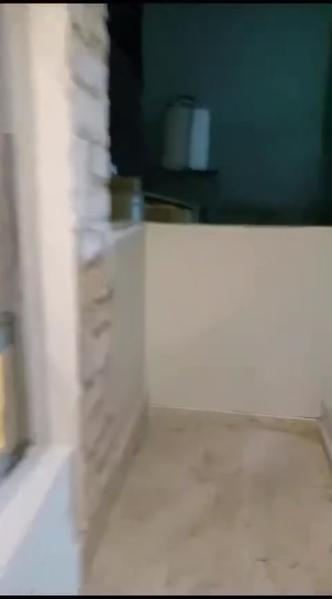شقه للايجار طابق ثاني غرفه وصاله ومطبخ  تصلح عياده طبيه او شركه تجاريه العنوان مقابل مستشفى الواسطي ومستشفى العلويه للولاده  الجهه الثانيه للاستفسار عل الرقم ***********
