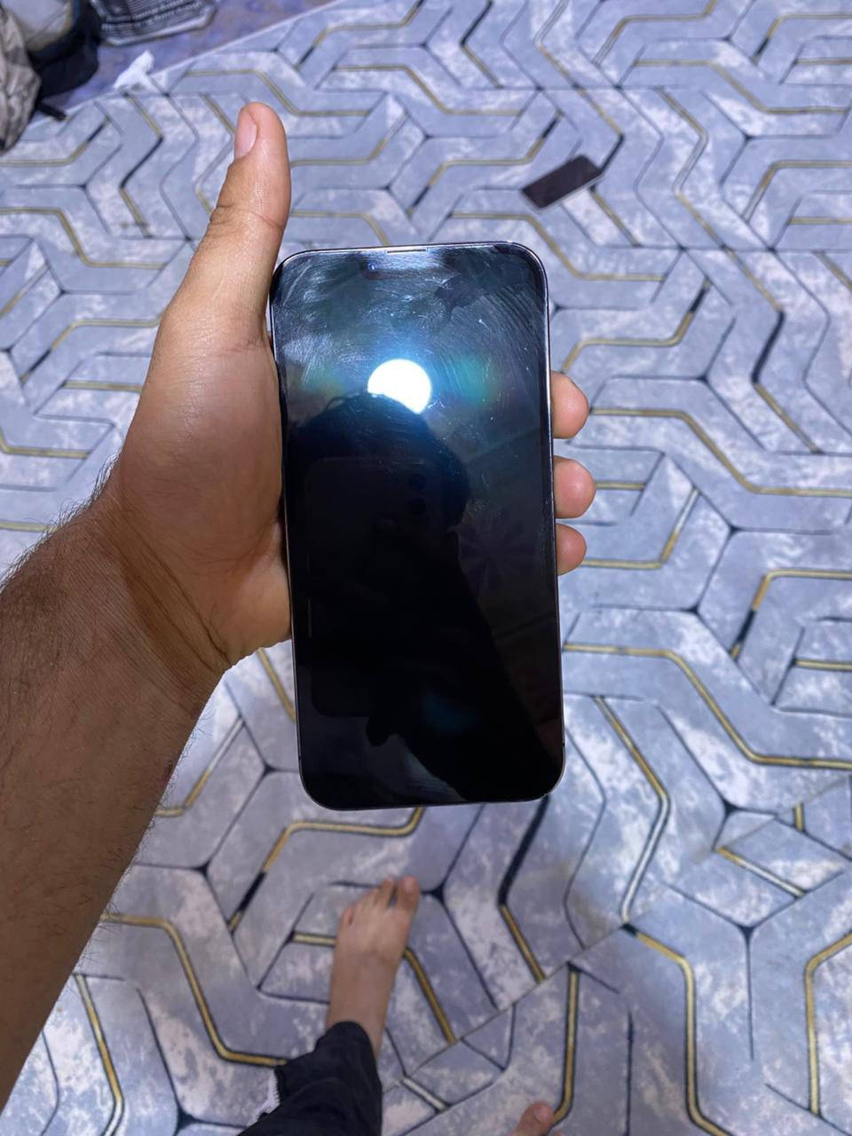 13 برو ماكس الجهاز يخبل لامفتوح ولاداخل تصليح ولاحته البطاريه معلايه بطاريته 86 بلاديه الجهاز ع وضع الابلاد استخدام شخصي سعره 650 وياكارتون مكاني شط العرب الكباسي ***********
