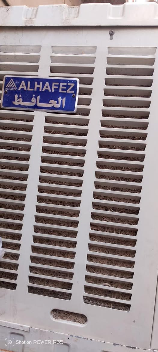 من الخاص سبلت ومبرده للبيع 
للاستفسار ومعرفة السعر راسلوا الرقم 

***********
