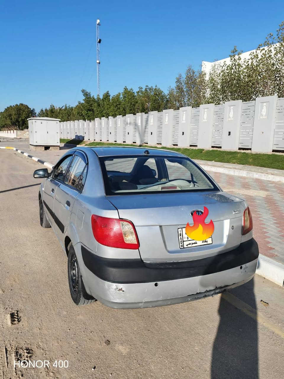 السلام عليكم كيه ريو خليجي 2006 للبيع مكينه جديدة شادلها 1600 كير عادي حداديه 95 بل ميه رقم بغداد صبغ عام للجماليه سنوية 2028 السعر 63 وبيها مجال 
تواصل على الرقم *********** بي واتساب
