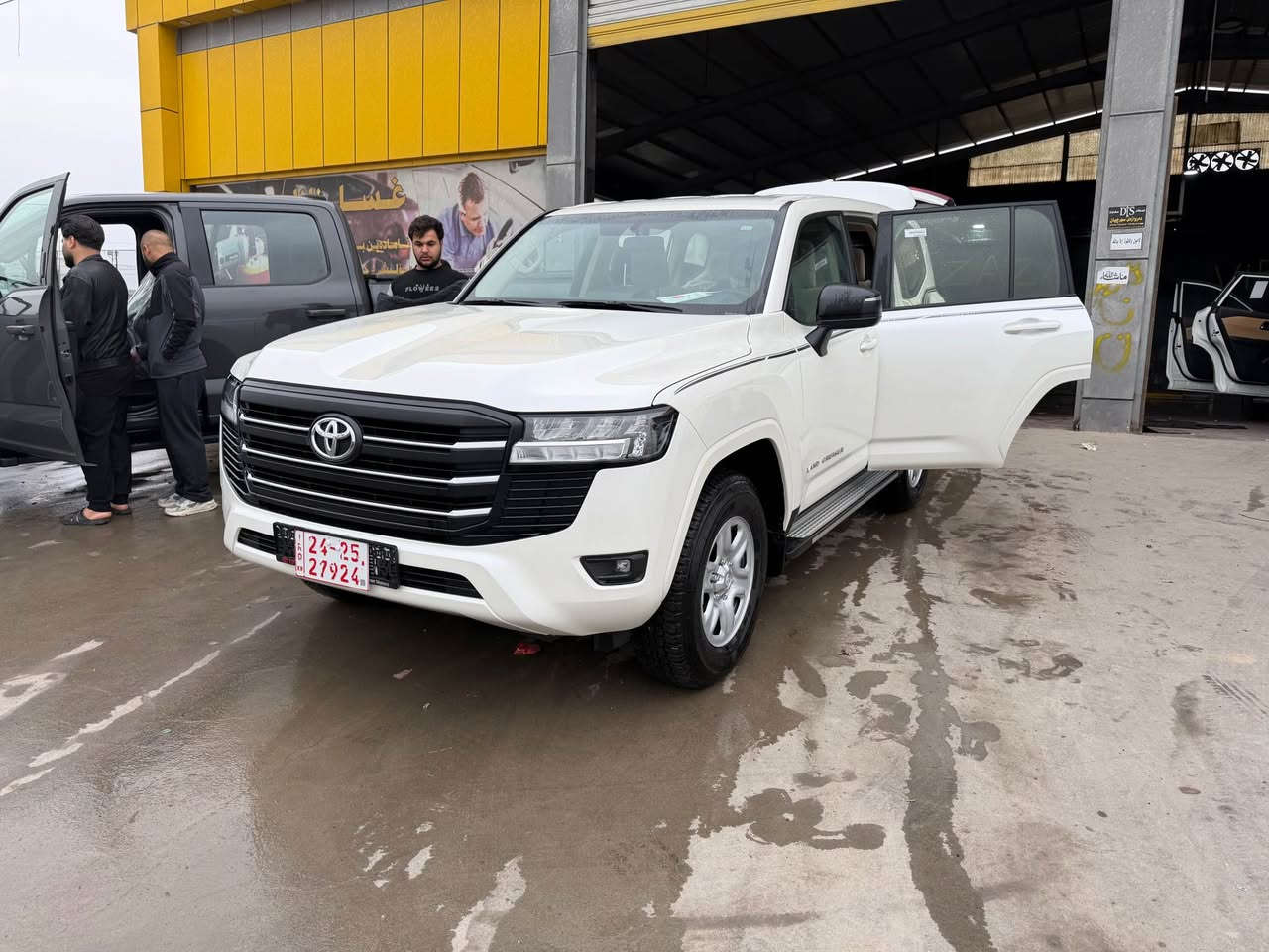 وەنەشە ٢٠٢٥ GX شەریکە جیهان ٢ هەزار رۆویە سەیارەکە یەک دەستە رەقەم کاتیە هیجی نیە دەحامی لۆ دەحامی بە شەرت 
سحری ٥٥٥ وەرەقە و مەجال 
*********** أربيل, العراق
