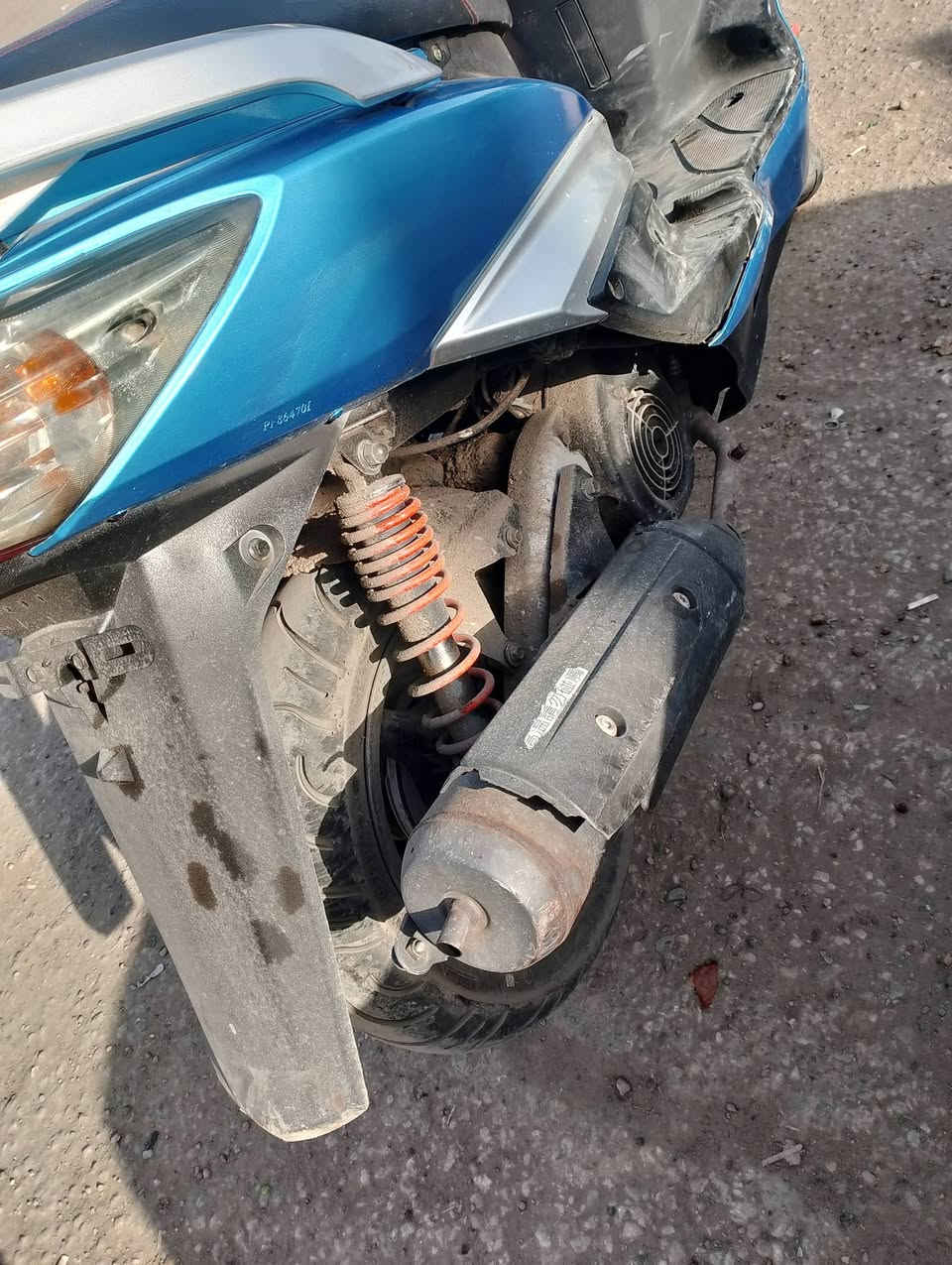 السلام عليكم دراجه سكنس للبيع نضيفه من كشرهة مكينه مفوله شلعه معدل دراجه كلش حلوه أي نقص مابيه كفرات اني صابغهن بحري وسلفر العنوان بغداد شارع الكفاح السعر  750 وبيه مجال قليل أي ستفسار اتصال على الأرقام *********** او ***********
