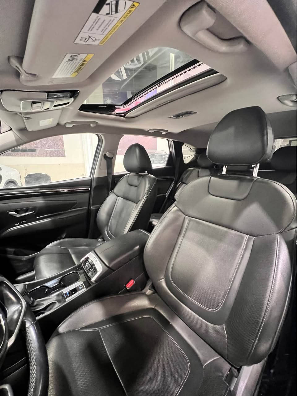 Tucson 
2023
مواسفات sel
  سلايت /كوشين هيتةر/ كوشين جلد /كوشين كارةباى / تحكوم ستيرن /تعديل سورعة/ لايت اوتؤ -ليد/ شخال /ويل كروم /فوال فول ١/١
نوس باب سكن سوبخ جاملخ تبديل شةريكة
سةيارة رةقةم جاهز تحويل خرامة وةكالة بشةرت 
5NMJF3AE0PH185420 رقةم شانصى
سعر $195 بيها مجال 
مكان اربيل 
☎️0750 385 3001
☎️0751 477 4771 
واسئاب أربيل, العراق
