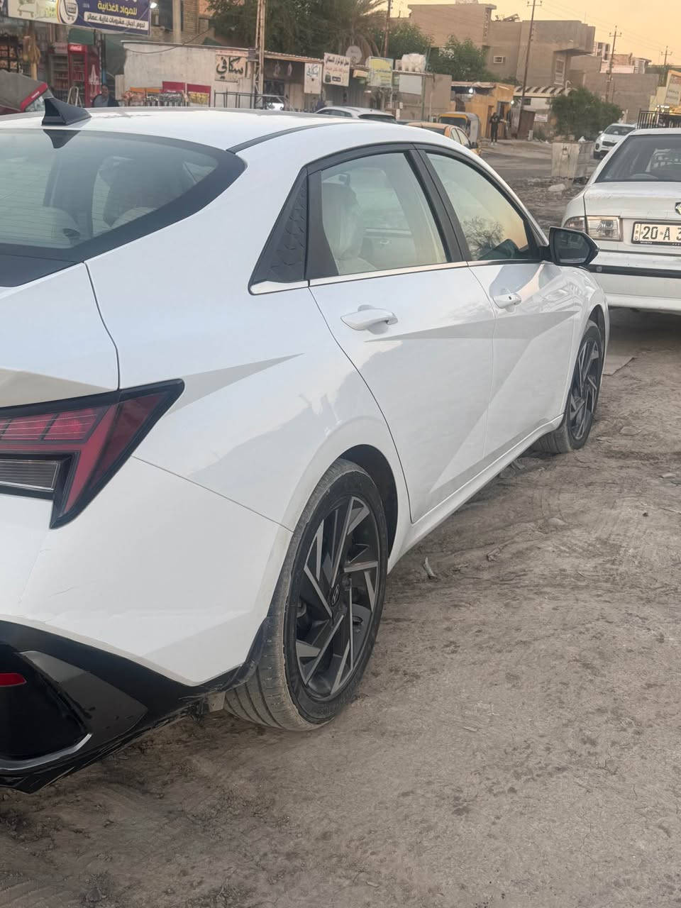 السياره وارد خليجي ماشيه ١٦ الف حالين جديده بمعنه الكلمه ربع متصرف عليه الكشنات مدوشمه نفس البلاد حته لا يتوصخن مكينه 2000بعده بالضمان مال الشركه العامه للسيارات السعر المطلوب ١٨٠ وبيه مجال قليل بين قوسين السياره ضامه قليل شايفه الشارع و الصور ضالمته بالحقيقه بعد احله مكاني بغداد سبع البور بغداد, العراق


**إذا كنت صاحب هذا الإعلان وتريد حذفه لأي سبب، رجاءا أرسل رسالة إلى الدعم الفني**