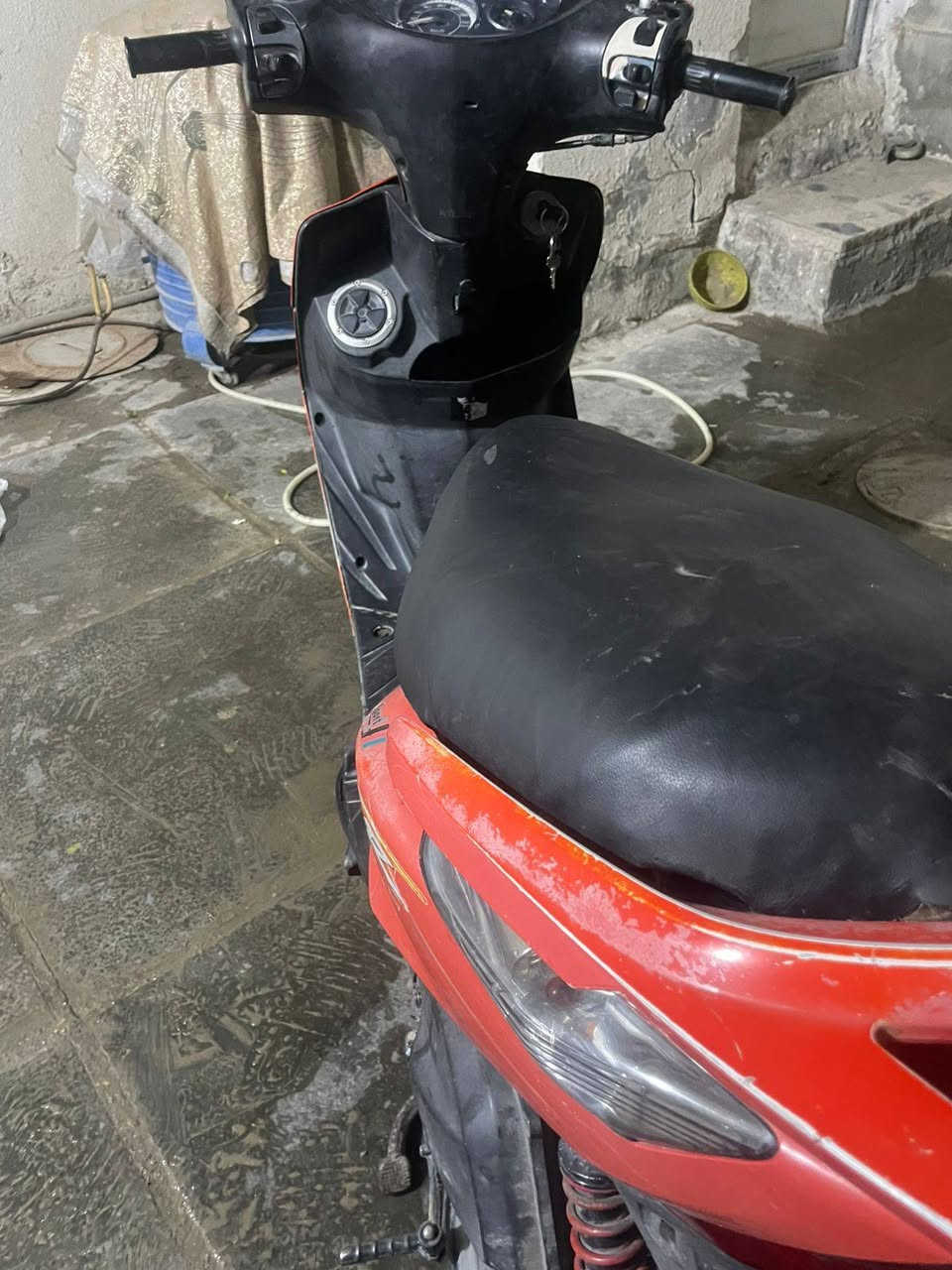 السلام عليكم
دراجه ماكس 140 ثعلب تكرمون جلبه مال شارع بس بيها صوت بالكلج الامامي كالولي خرز اني عفتها. تشتغل نكرة سلف مجفته مره وحده وبيدي مجفتها كله بلادي دراجه متعوب عليها  مكان بغداد مدينة الصدر سعرها 350 و تسوه اكثر شاهد الله ***********
