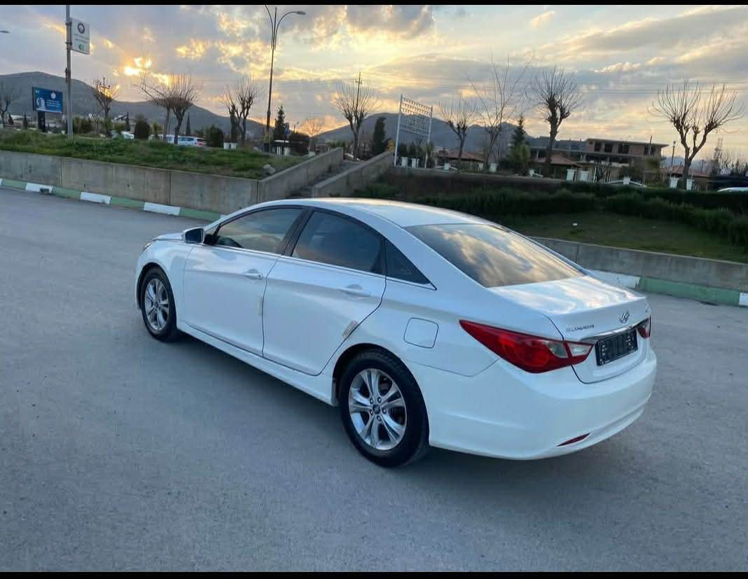 براوە.  سۆناتا. 2011
رانیە
بەشەرتی. داروبەرد رانية, السليمانية


**إذا كنت صاحب هذا الإعلان وتريد حذفه لأي سبب، رجاءا أرسل رسالة إلى الدعم الفني**