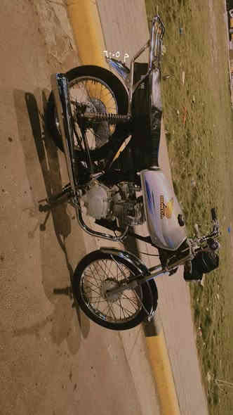 دراجه اربعه كير ارشه جديده رصاصي  للبيع او مراوس بنامه السعر 450الف الاستفسار عل رقم واتساب ***********
