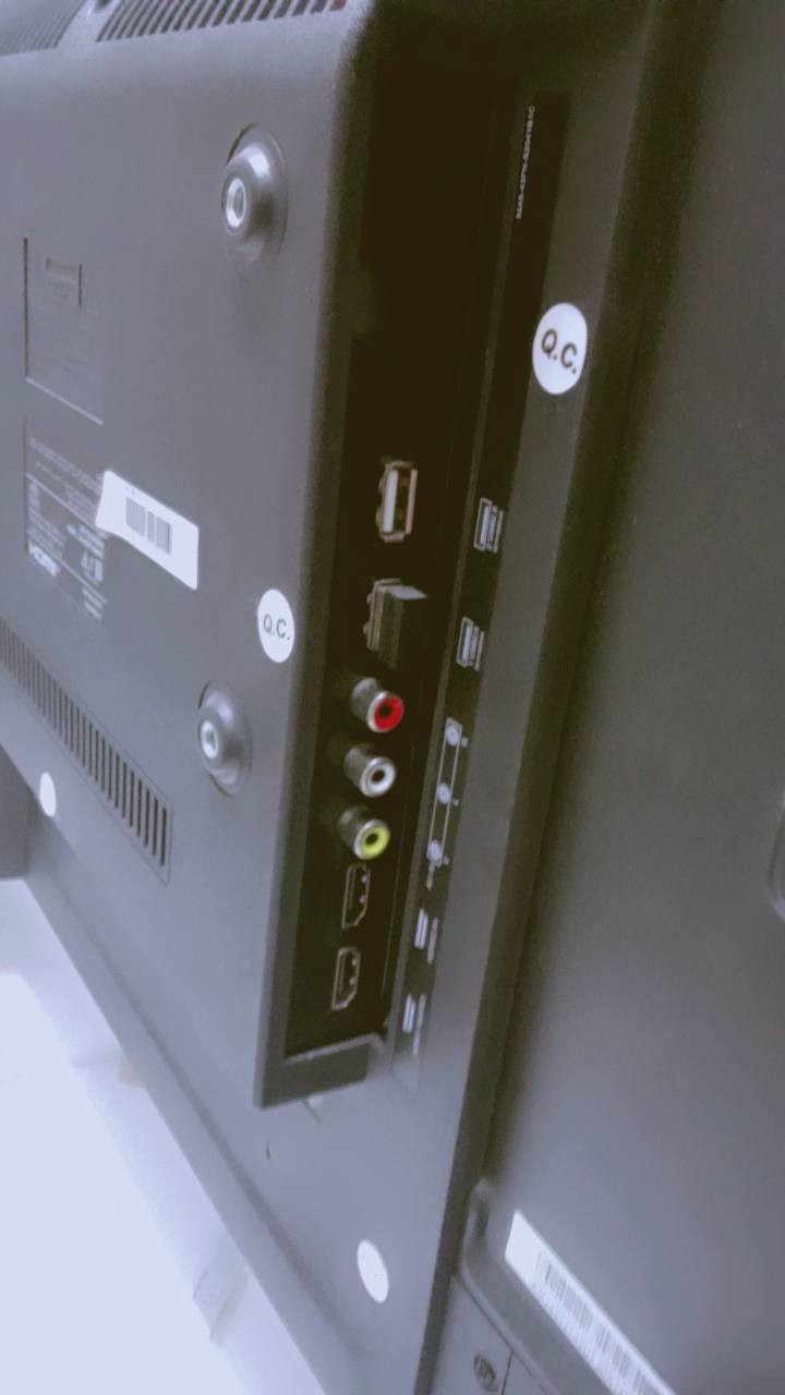 بلزم سونی انترنت حاجم 43کولش ناضيف أخو جديد سعر 160الف مكاني كركوك ***********
