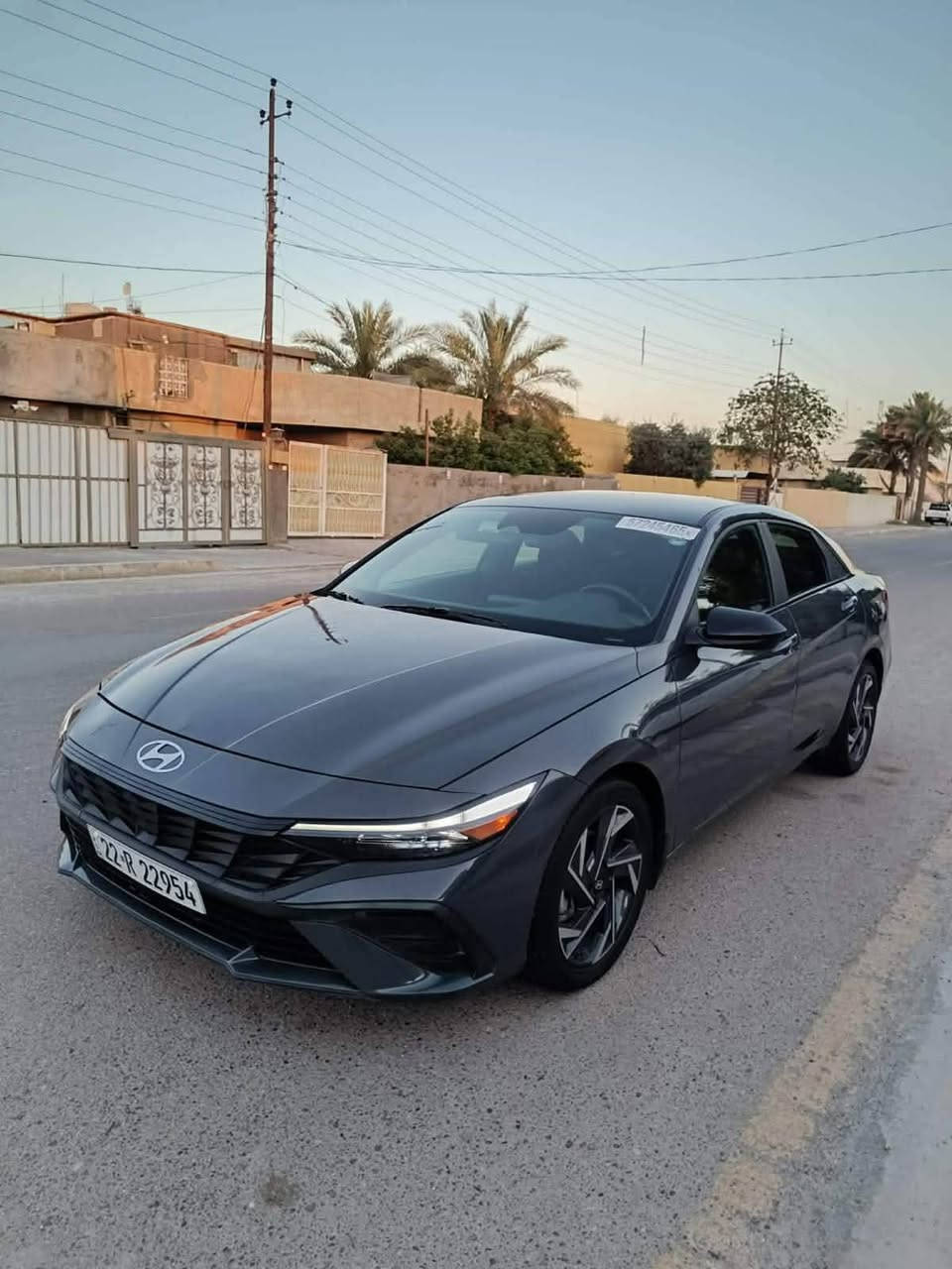 هونداي النترا للبيع موديل 2025 رقم اربيل الجديد
لون اسمنتي  دخول جديد  الحادث صبغ بنيد نفسه مصلح  بدون دواخل بدون ارباك
المواصفات 
بصمه + بصمه ابواب 
تشغيل عن بعد + داخل اسود بلاك 
شاشه الكتروني 
لد نهاري + لايت زنون 
فول تحكم استيرن
ثلاث انظمه قياده
رادار امامي مع رادار جانبي 
ويل كب توقف ذاتي عنده الاقتراب 
محرك 2000 دوش بانزين فقط
وباقي المواصفات المعروفه 
مكان السياره بغداد 
الهاتف ***********//***********
