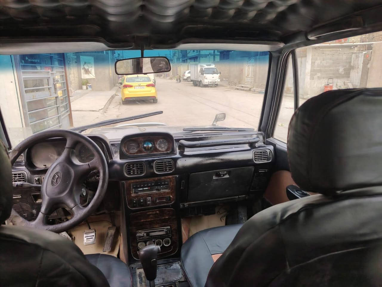 سلام عليكم
سياره كالوبر مديل 1996
مصبوغة حزام جماليه مكينه ففتي 
المكان مدينه الصدر حي طارق
السعر 50رقم صاحب السياره ***********
ملاحضه مكلف بلنشر
