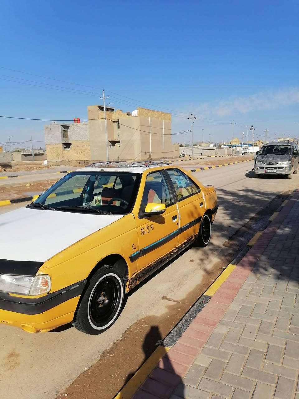 السلام عليكم من رخصت الادمن بيجو 405 موديل 2009 عبالك 16
محرك جديد كير جديد باتري جديد تخم تاير جديد كهربائيات كلها شغاله تبريد ثلج شاشه لمس دشبول كله شغال كيلو متر رون حماوه كيج بانزين كله شغال برانكيتات مكفوله عوزها قفل جنطه وشريط الأسود الي داير السياره  لأن شويه تعبان بس.. برغي ماعوزها رقم بغداد انكليزي سنويه لل 29ترايها وين مايعجبك سياره متعوب عليها يشهد الله  لاتنسون هسه صيف اذا مو تبريد الناس ماتصعد السعر 30المكان واسط رقم *********** ////***********
