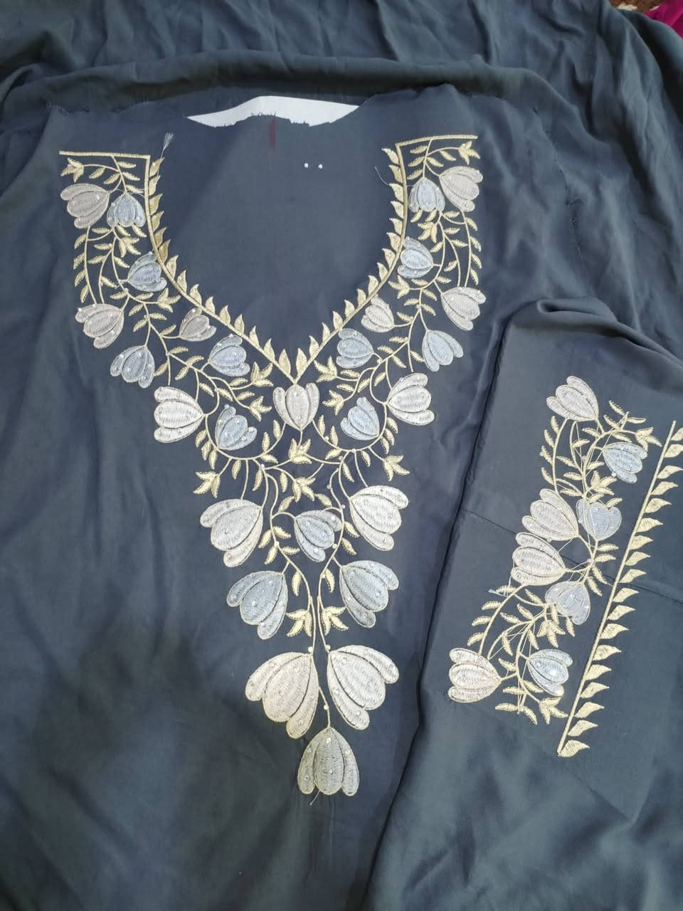 سلام عليكم ان شاء الله يعجبكم متابعيني تطريز بسيط ونازك حسب الطلب ب٦ الاف
#تتوفرلدينا خدمة توصيل لجميع المحافظات ب٥٠٠٠


**إذا كنت صاحب هذا الإعلان وتريد حذفه لأي سبب، رجاءا أرسل رسالة إلى الدعم الفني**