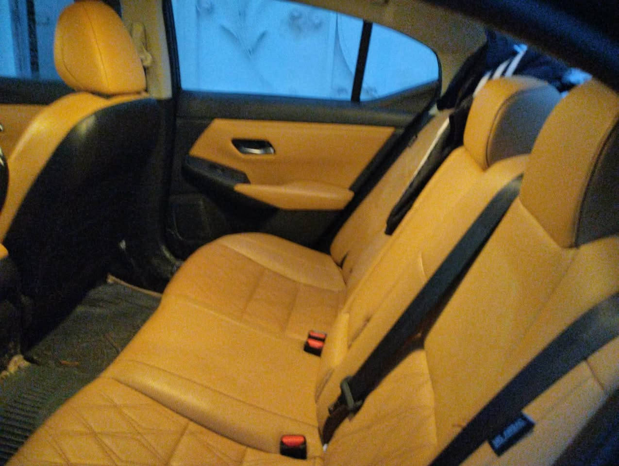 nisan sentra 2022 sv pala
 مەواسەفات سلایت  وناو قەیسی و   کوشن کارەبایی و  هیتەر 
رادار پشت و پێشەوە  بەسمە   تەحدیل سەورحە و فۆلیۆم سەیارەکە بی بۆیاخە   بەس بۆنیتەکەی تۆزیک قوپی هەیە سەنەوی و ٤ تایەی تازەیە بە ناوی خۆمەوەیە تەحویل و خەرامە بەشەرت ٢٠ mil  رۆشتوە 
شوێن - رانیە
***********
*********** رانية, السليمانية
