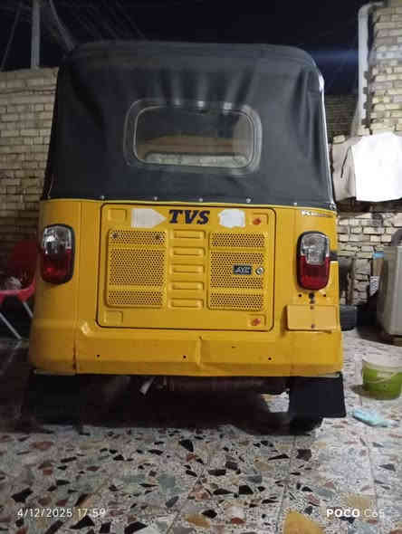 السلام عليكم عدي تكتك ديفي اس تكتك جديده وخير من يم الله ماعوزه نقص برغي كبل للشارع مكفوله من الضربه وسبغ والمعجون تكتك 20شهر 12يعني داخله بل واحد وعشرين وكيله بشارع بغداد مكاني ميسان حي الحسين الجديد رقم الهاتف  ***********
