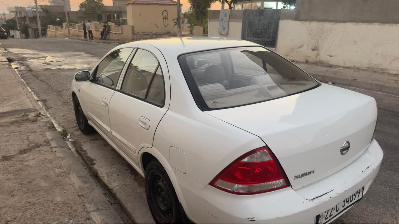 نيسان صني موديل ٢٠١٣
گێر توماتیک
گێر و مکینە ب شەرت
سیارە بئ دەعمە بئ سبخە ب شەرت، بەس ئک تەعدیل یا تێدا
***********
رقم و سنوي جديدن تحويل و وكالة ب شرت
عنوان ئاكرئ 
سعر ١٠٣$ وه ره قه و مجاله كي كيم
رقم تلفون *********** اكر, نينوى
